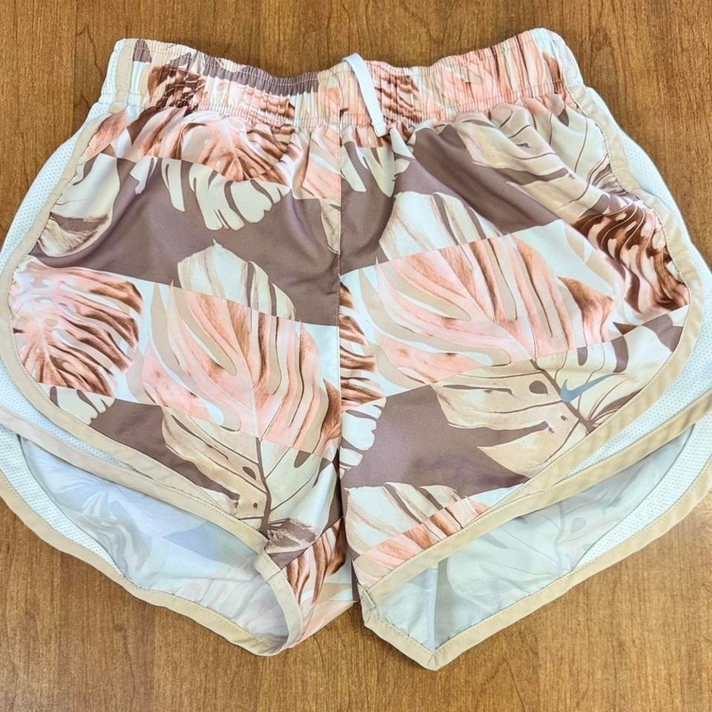 Nike tropical‎ print running shorts 🌴 size xs